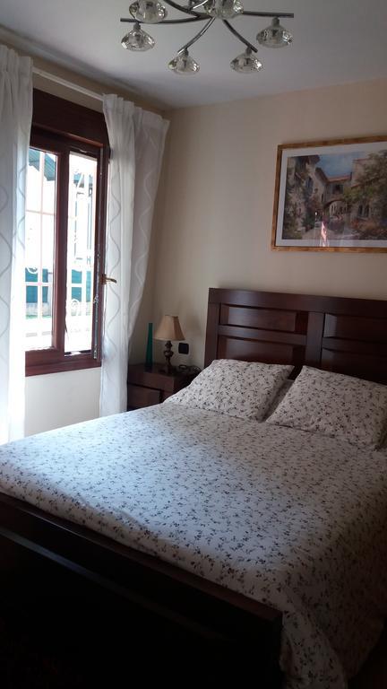 Apartamento Loiu Appartement Buitenkant foto
